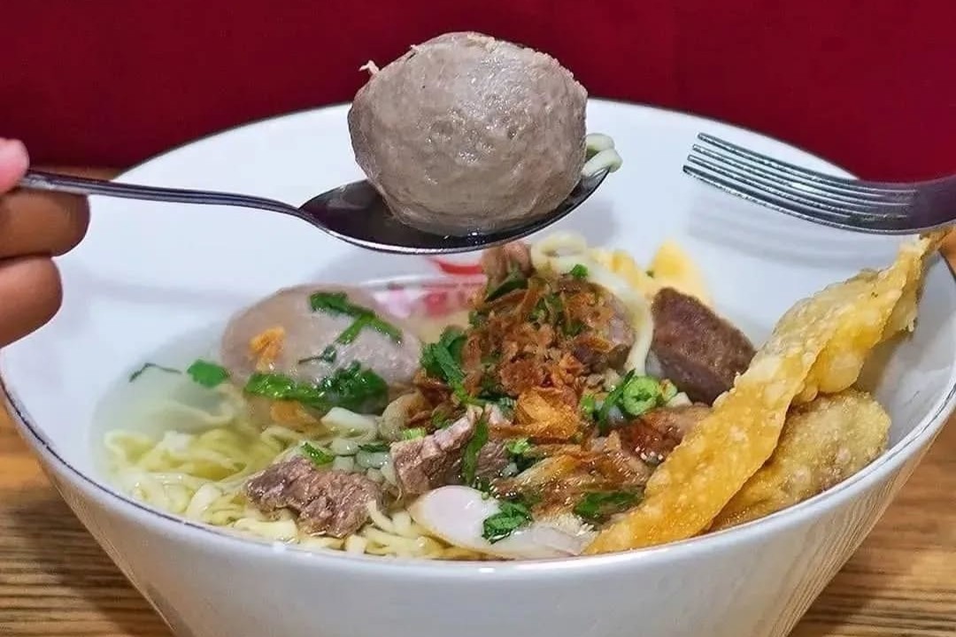 Bakso Murah Karya: Nikmati Sepuasnya di Tengger Cilacap